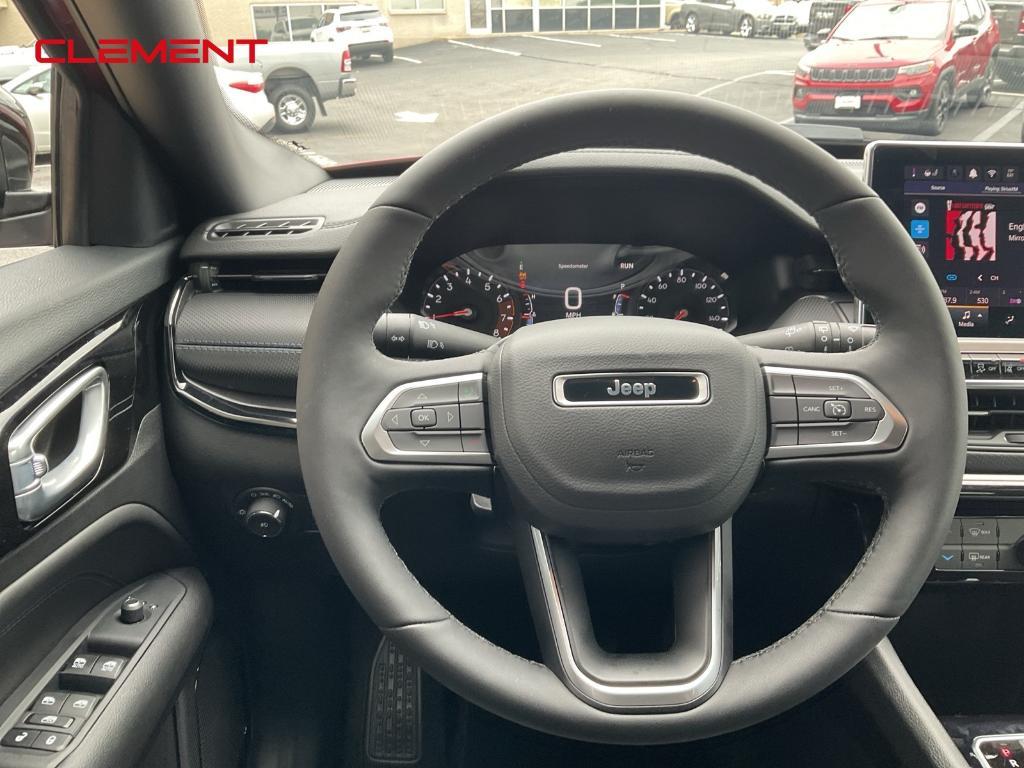 new 2025 Jeep Compass car, priced at $30,958