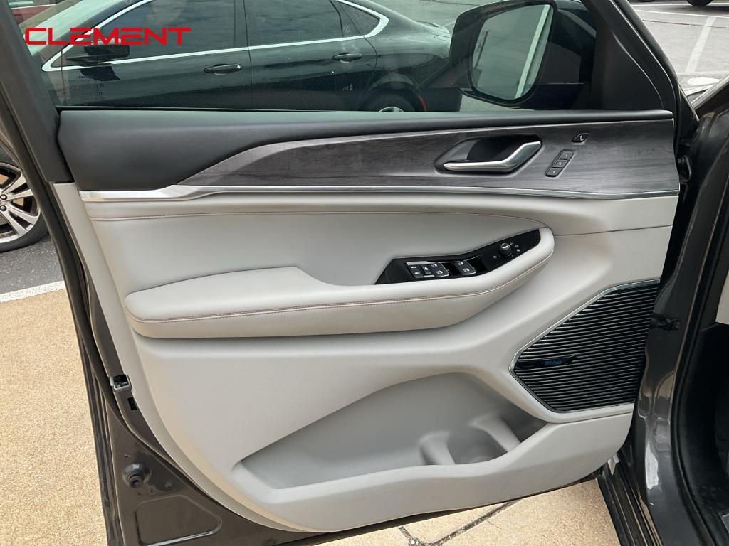 used 2022 Jeep Grand Cherokee L car, priced at $34,500
