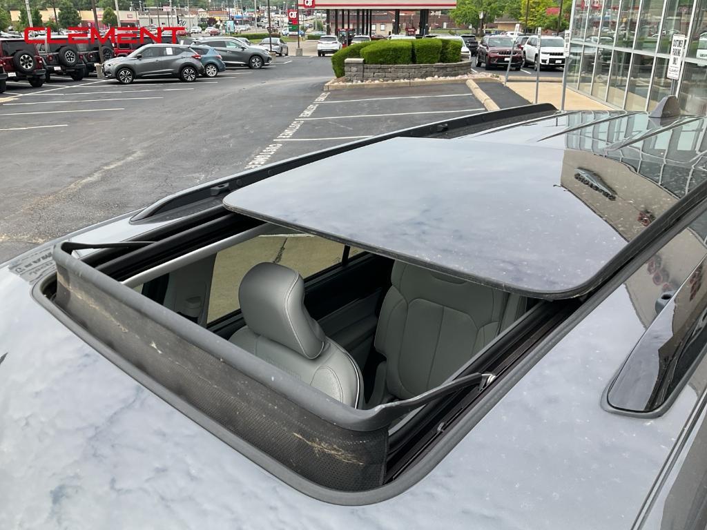 used 2022 Jeep Grand Cherokee L car, priced at $34,500