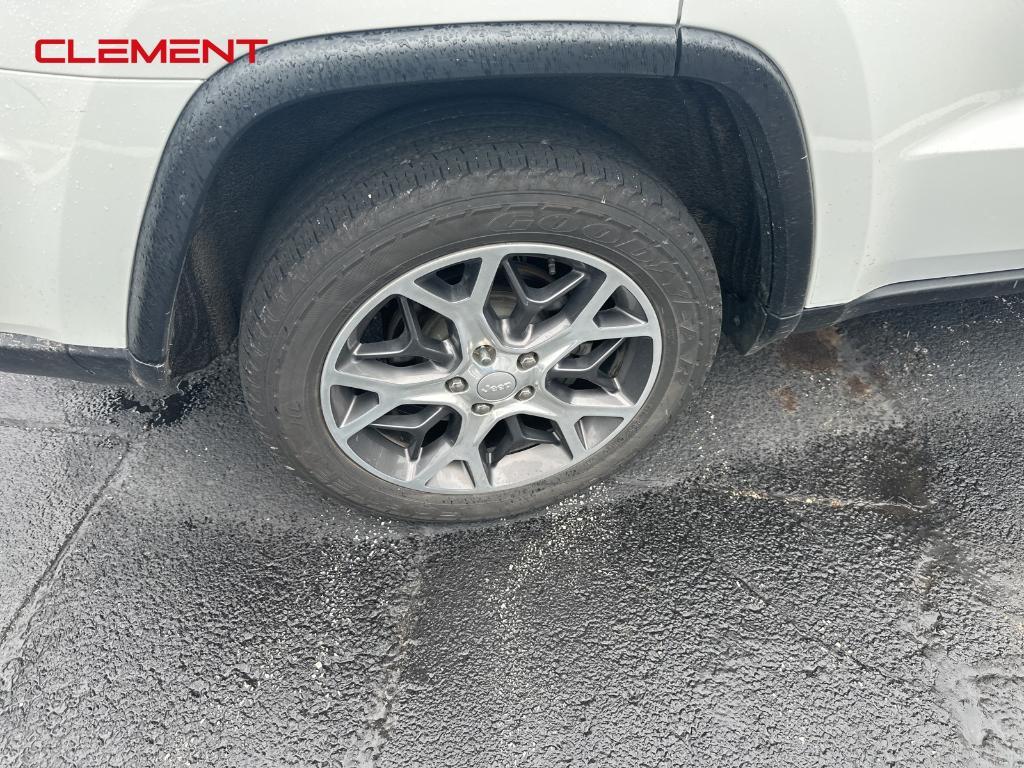 used 2019 Jeep Grand Cherokee car, priced at $20,474
