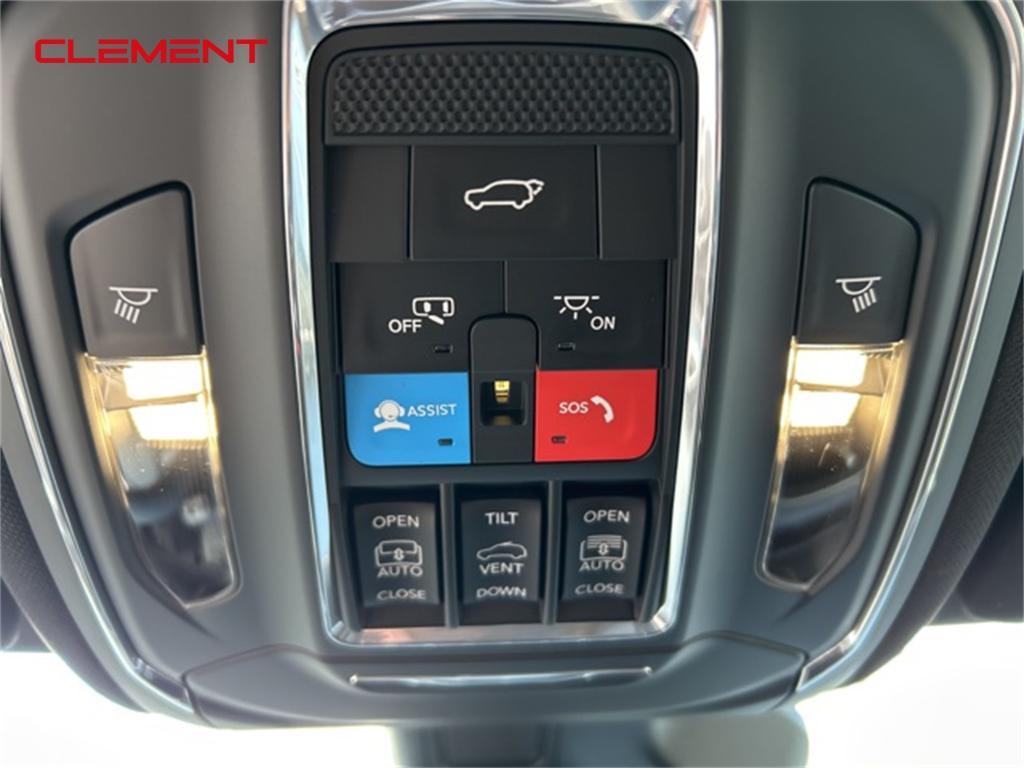 new 2025 Jeep Grand Cherokee L car, priced at $42,376