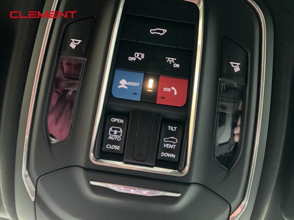 new 2025 Jeep Grand Cherokee car, priced at $37,054