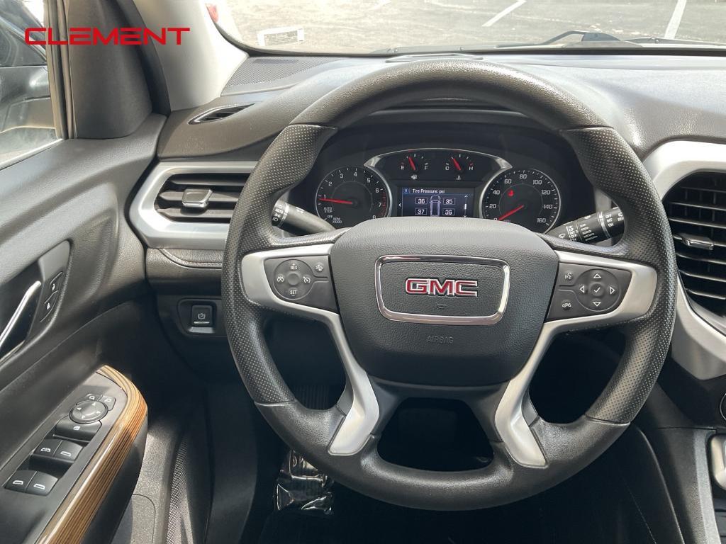 used 2022 GMC Acadia car, priced at $25,000
