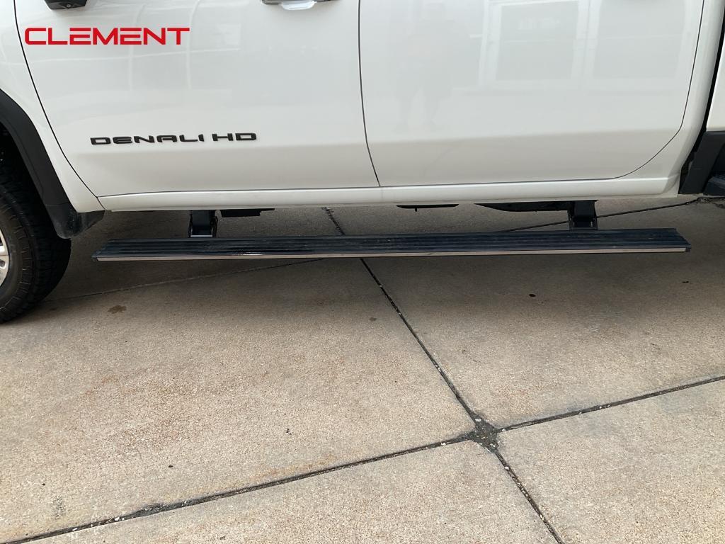 used 2023 GMC Sierra 2500 car, priced at $64,100