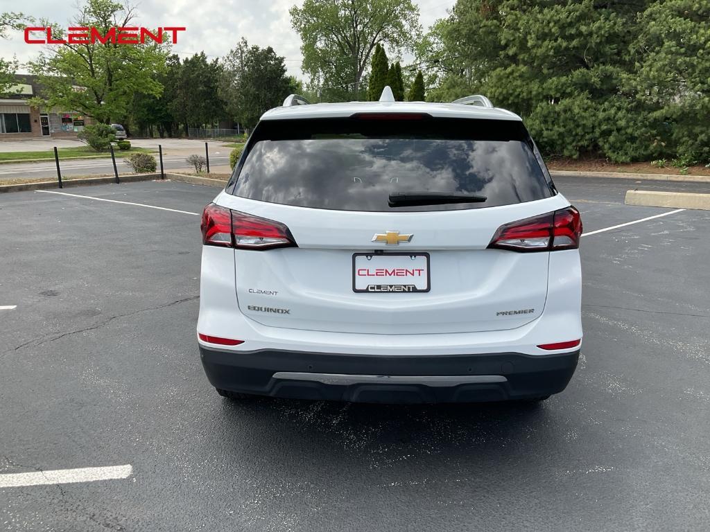 used 2022 Chevrolet Equinox car, priced at $23,403