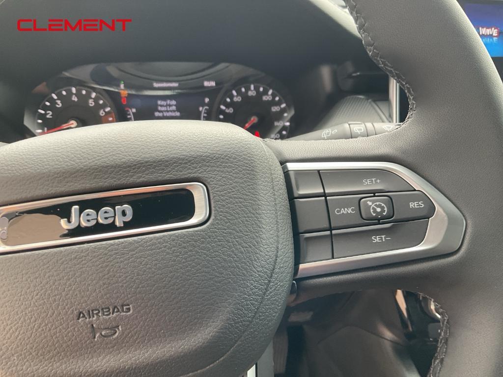 new 2025 Jeep Compass car, priced at $30,958