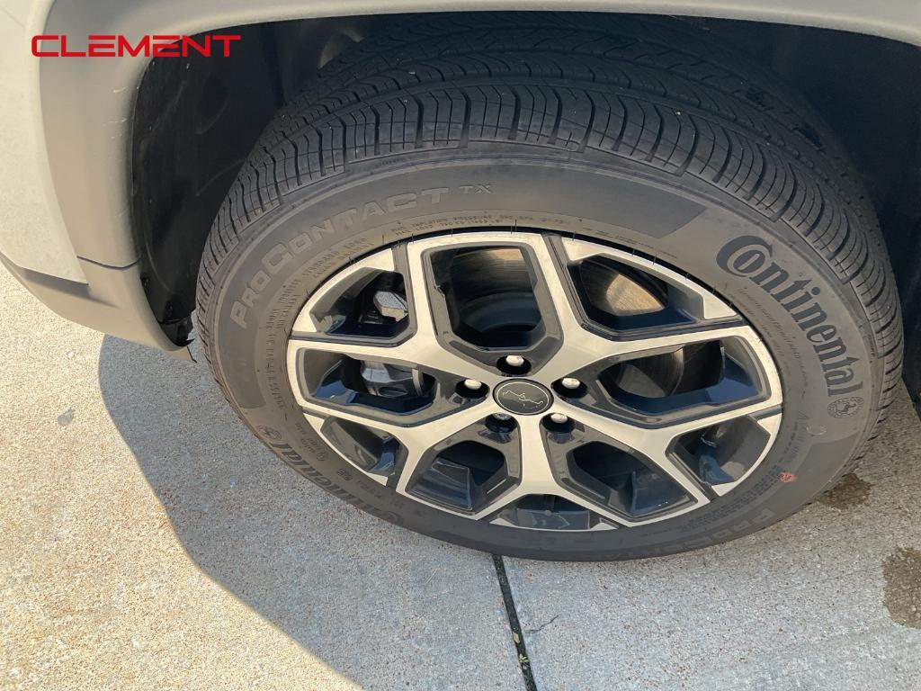new 2025 Jeep Compass car, priced at $32,743