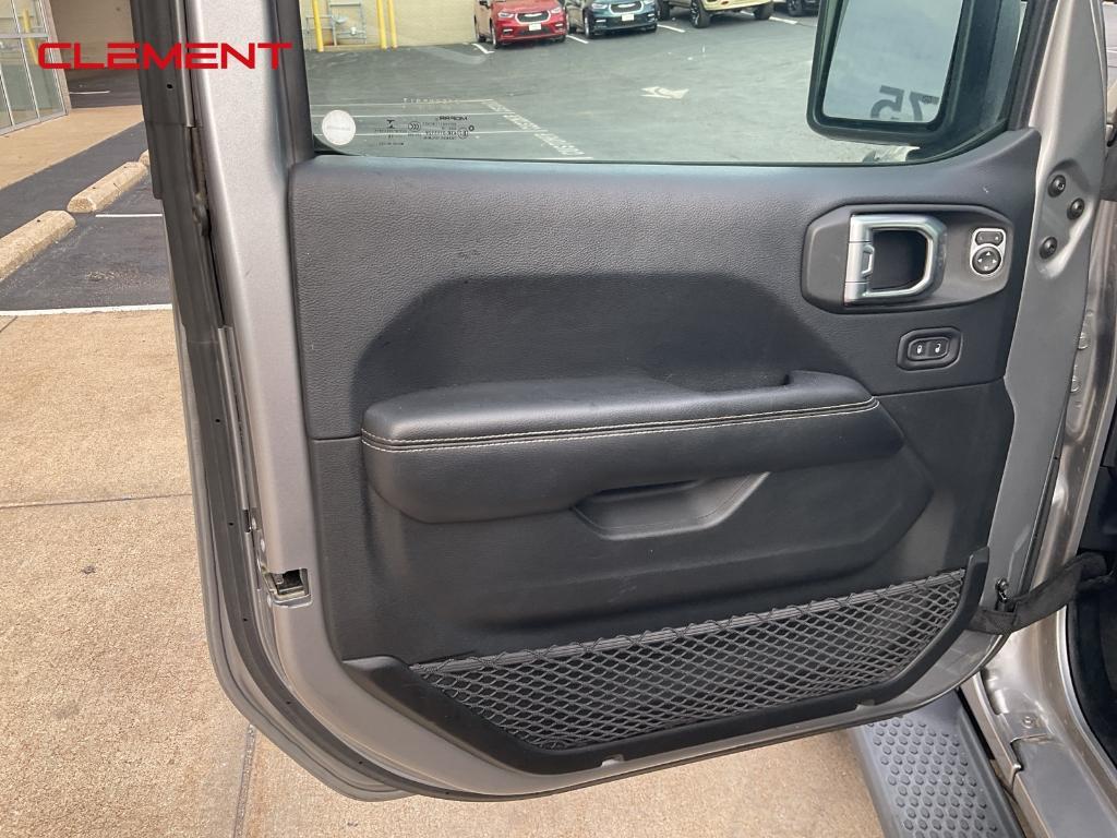 used 2018 Jeep Wrangler Unlimited car, priced at $25,000