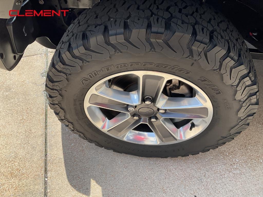 used 2021 Jeep Wrangler Unlimited car, priced at $33,000