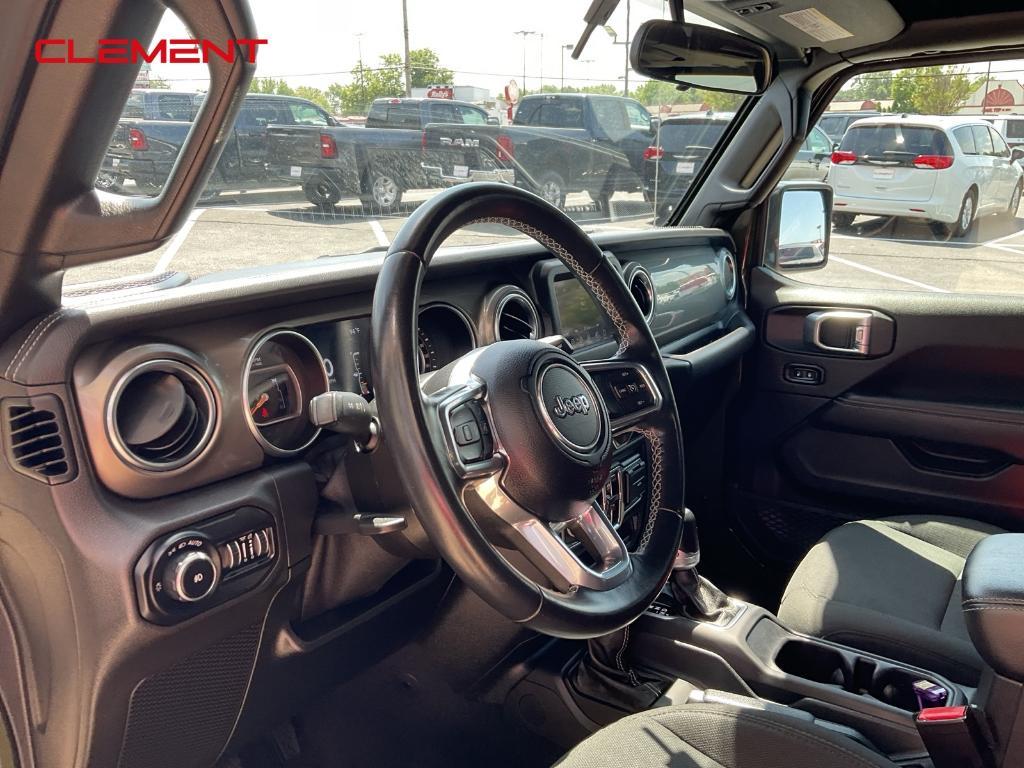 used 2021 Jeep Wrangler Unlimited car, priced at $33,000
