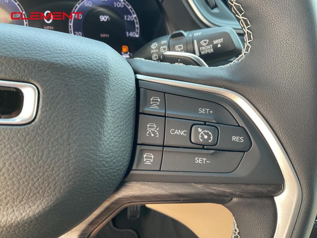 new 2025 Jeep Grand Cherokee car, priced at $48,432