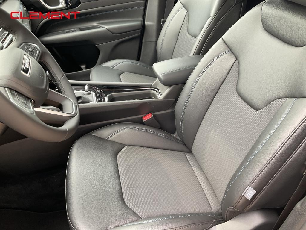 new 2025 Jeep Compass car, priced at $30,958