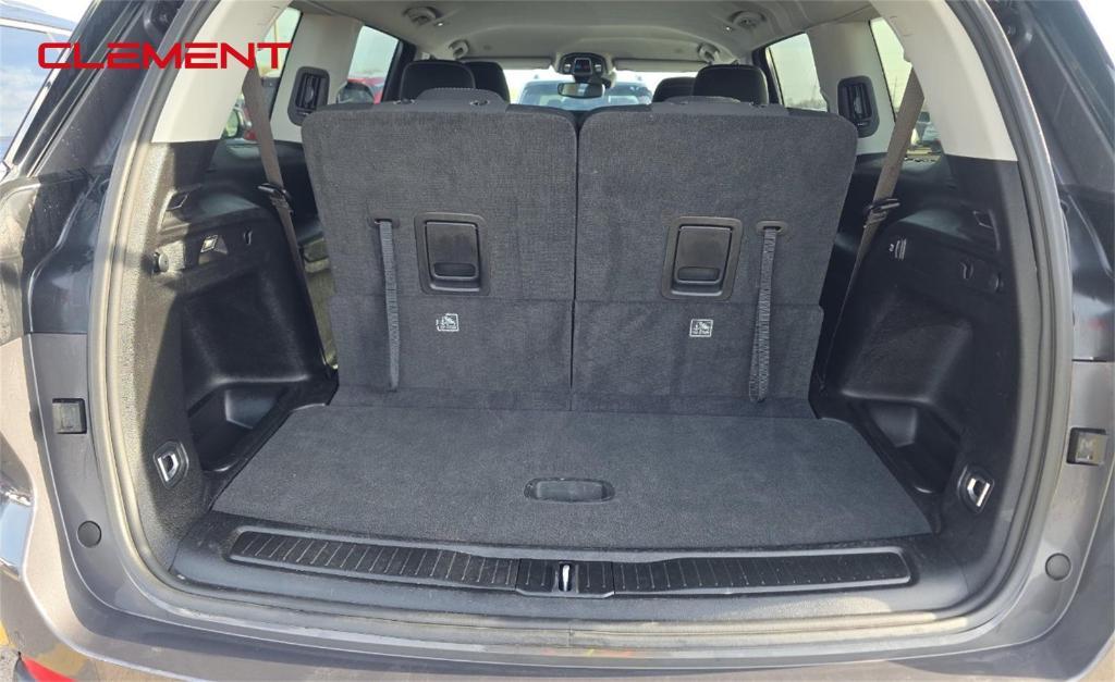 used 2023 Jeep Grand Cherokee L car, priced at $27,319
