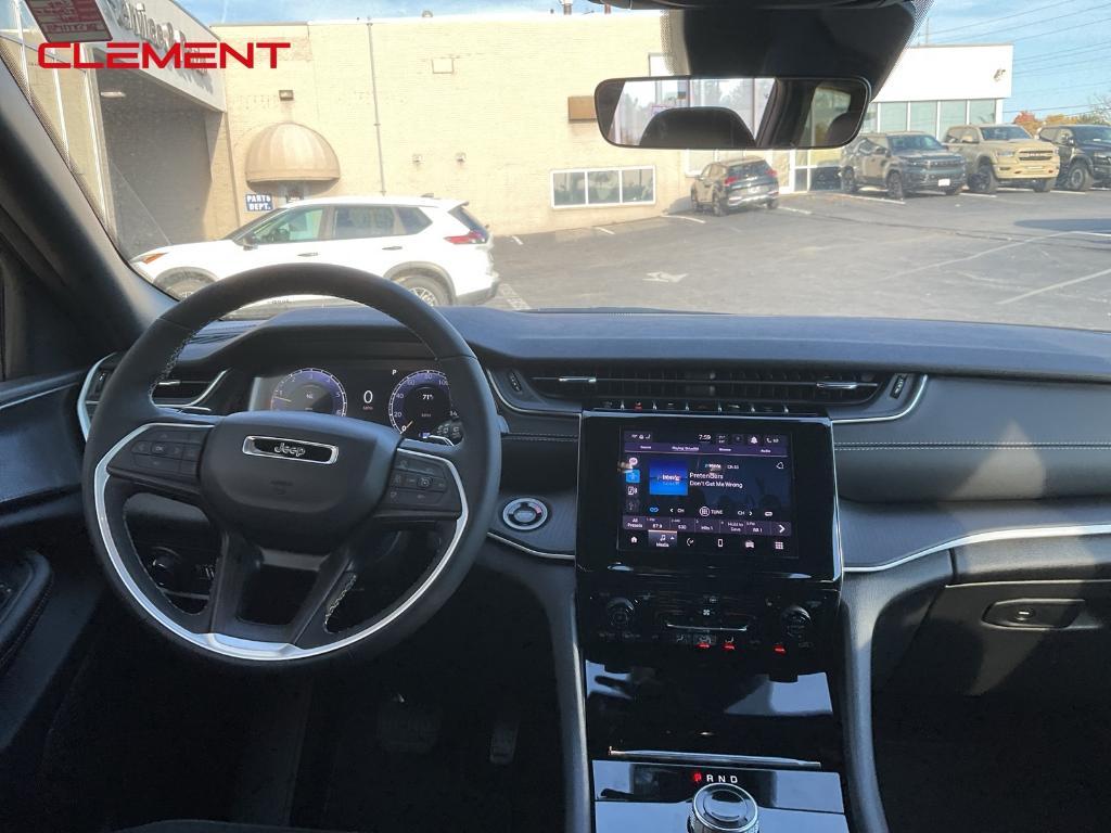 new 2025 Jeep Grand Cherokee L car, priced at $41,163