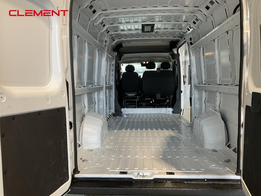 new 2025 Ram ProMaster 3500 car, priced at $53,560