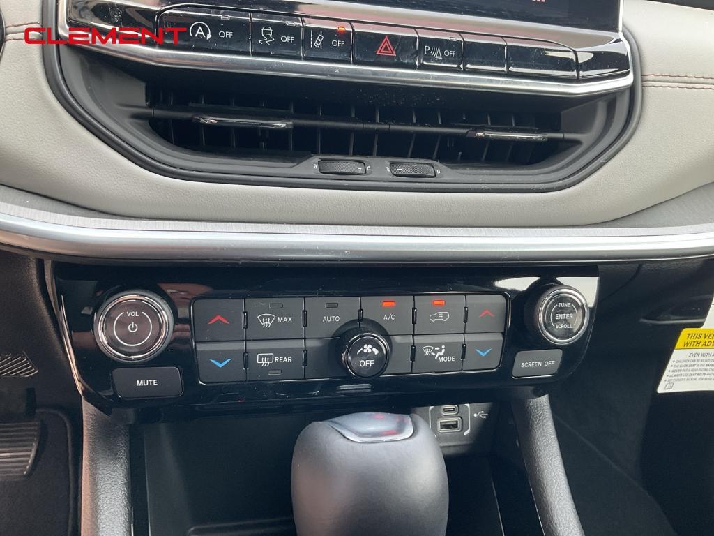 new 2025 Jeep Compass car, priced at $32,343