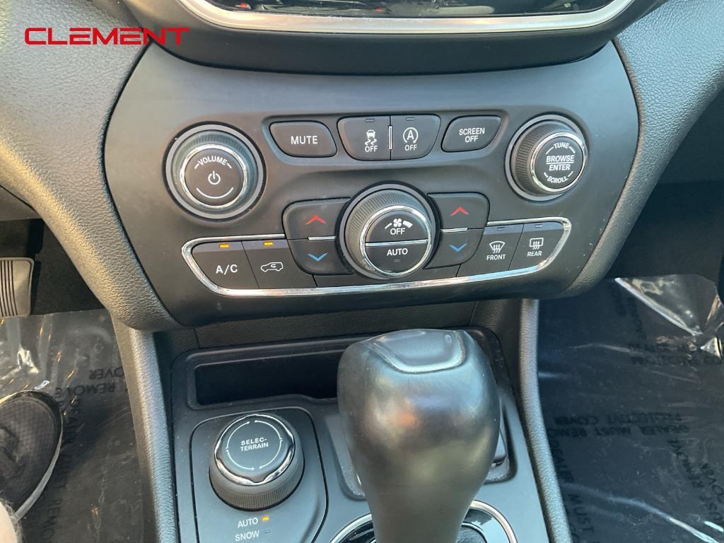 used 2021 Jeep Cherokee car, priced at $24,800
