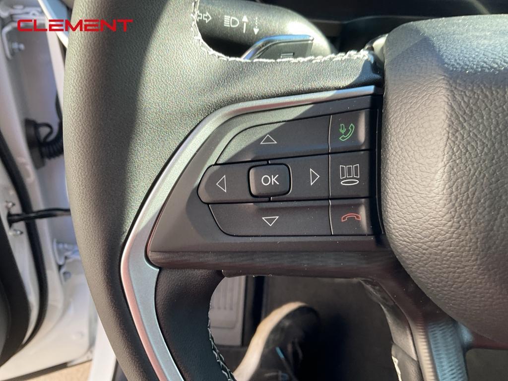 new 2025 Jeep Grand Cherokee car, priced at $38,437