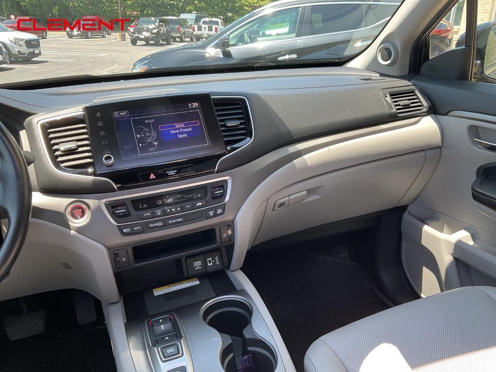 used 2022 Honda Ridgeline car, priced at $35,292