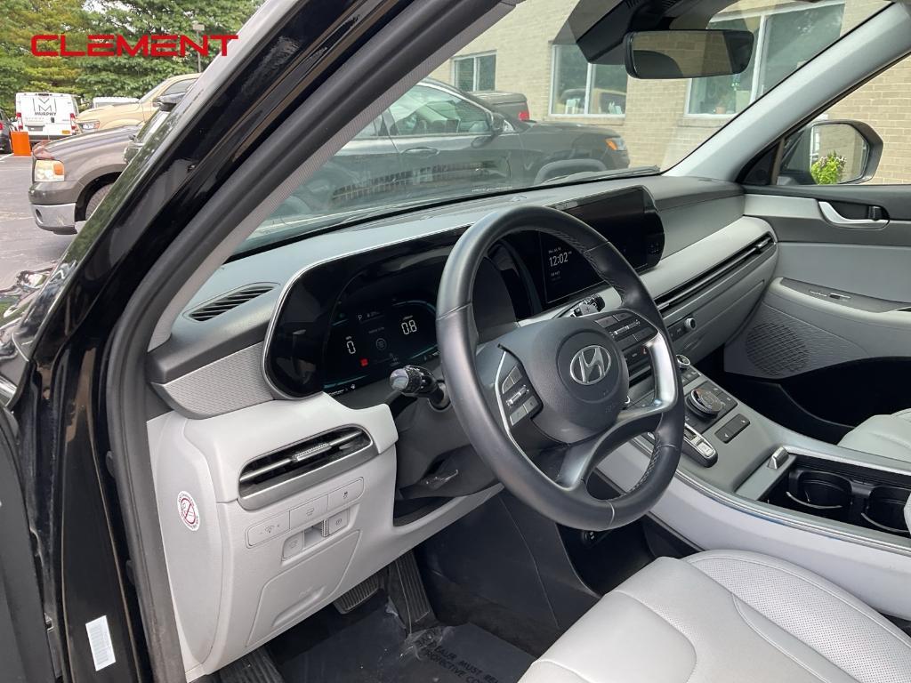 used 2024 Hyundai Palisade car, priced at $35,150