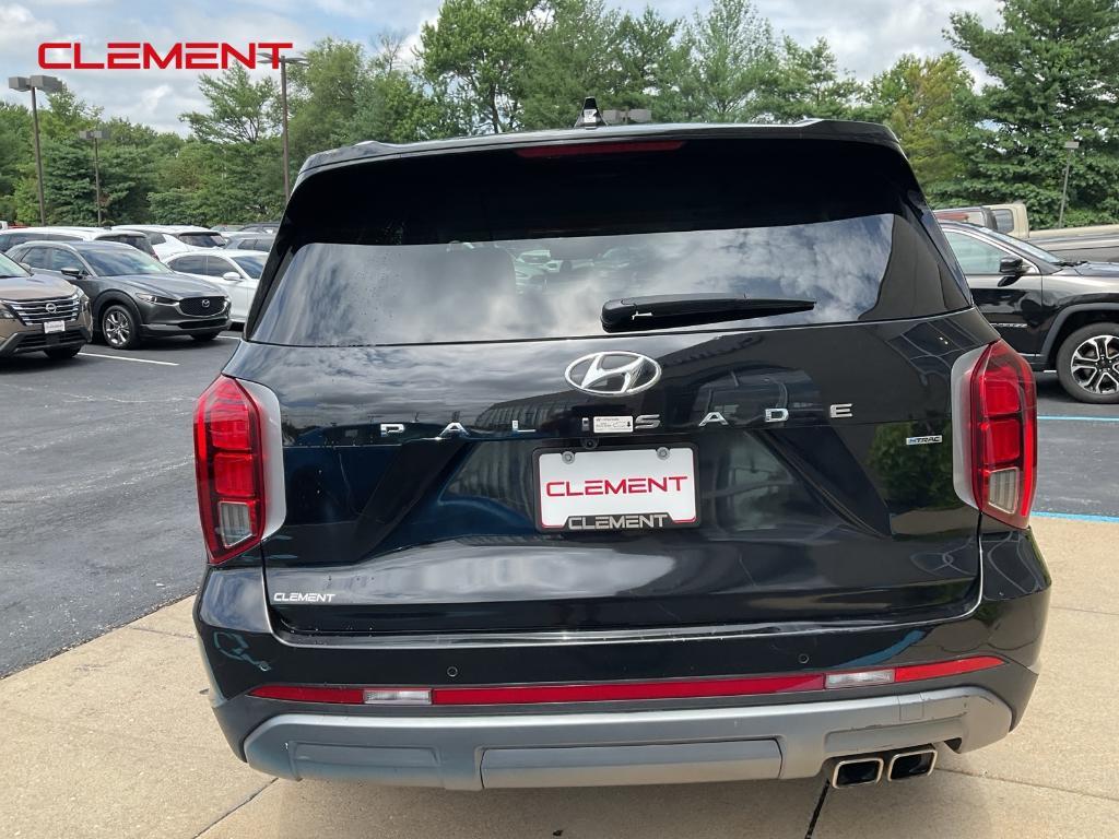 used 2024 Hyundai Palisade car, priced at $35,150