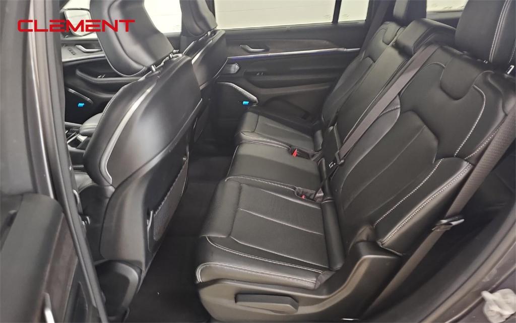 used 2022 Jeep Grand Cherokee L car, priced at $30,175
