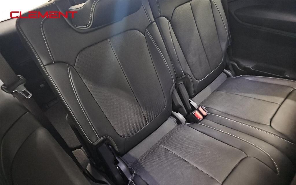 used 2022 Jeep Grand Cherokee L car, priced at $30,175