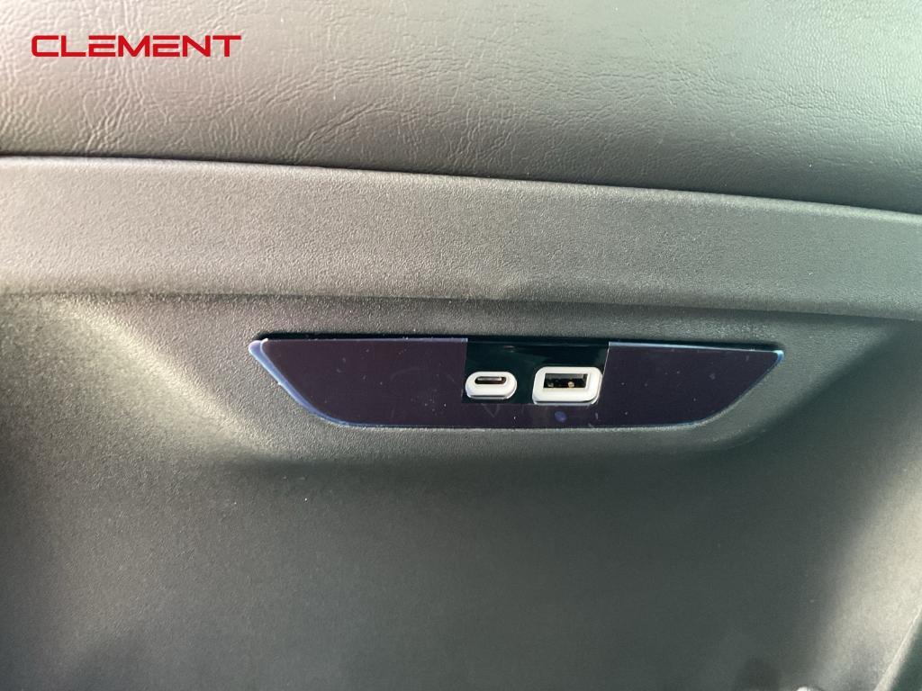 new 2025 Chrysler Pacifica car, priced at $38,287