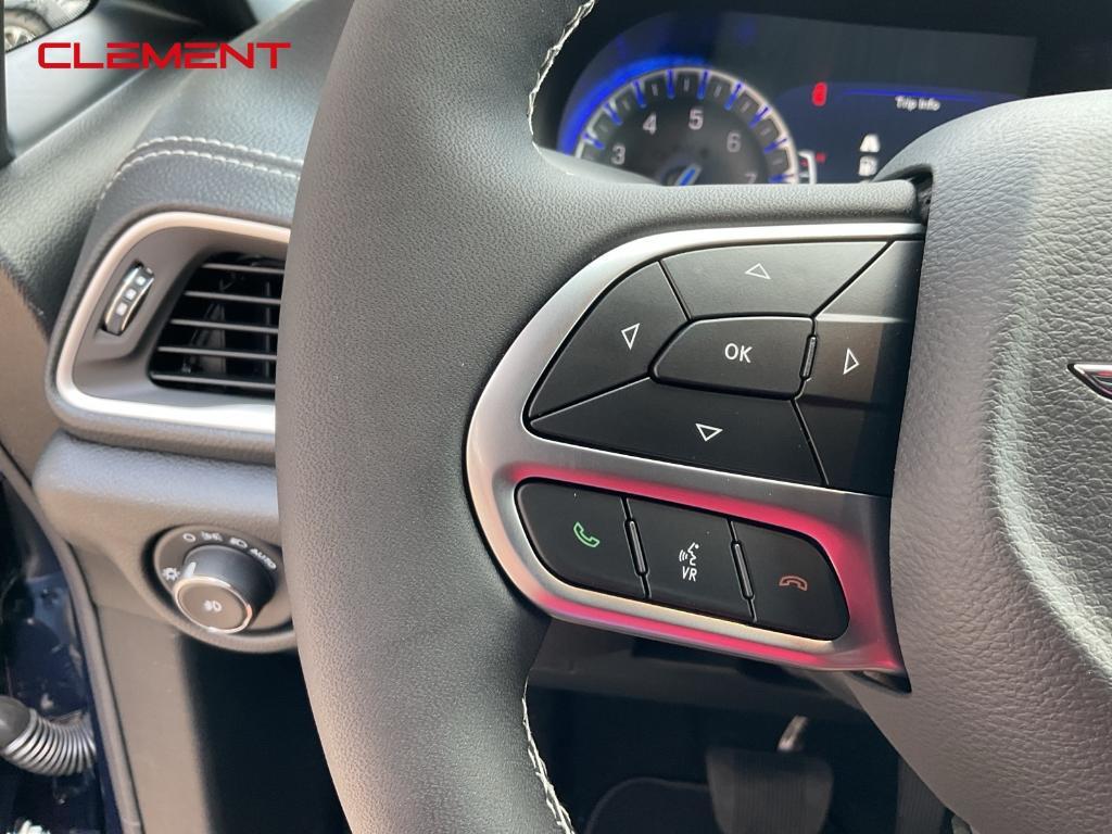 new 2025 Chrysler Pacifica car, priced at $38,287