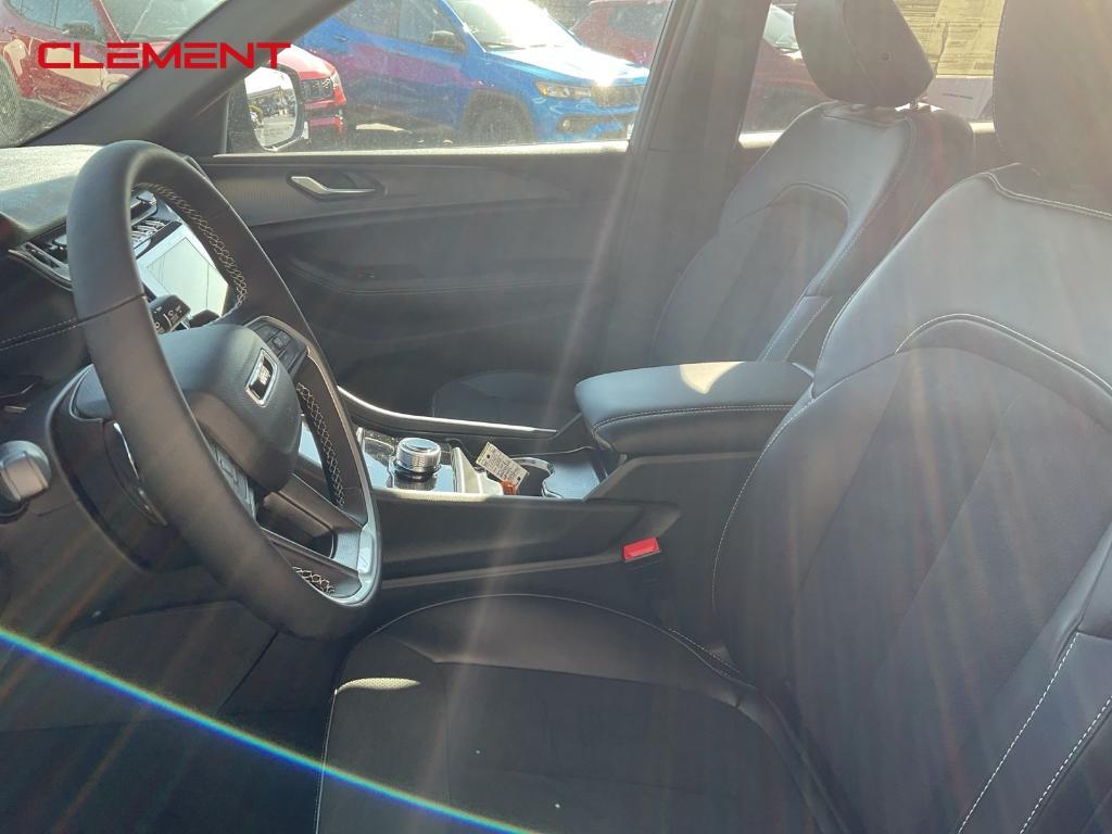 new 2025 Jeep Grand Cherokee L car, priced at $41,546