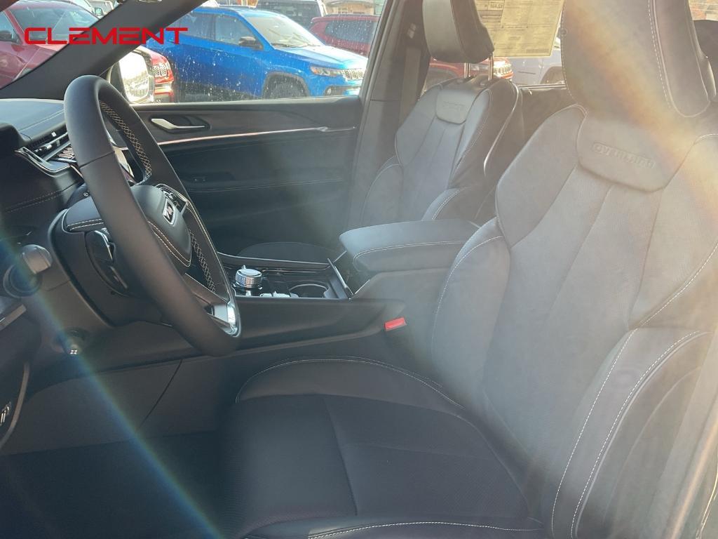 new 2025 Jeep Grand Cherokee car, priced at $54,870