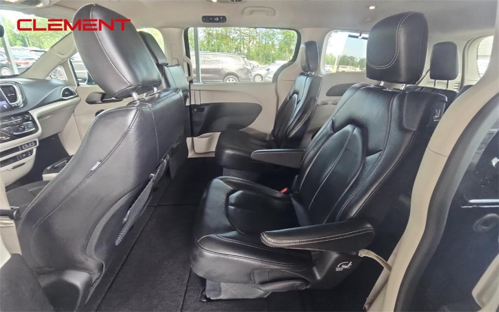 used 2022 Chrysler Pacifica car, priced at $21,500