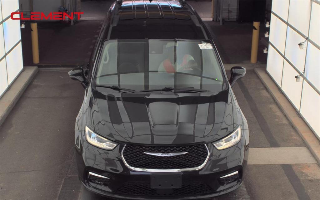 used 2022 Chrysler Pacifica car, priced at $21,500