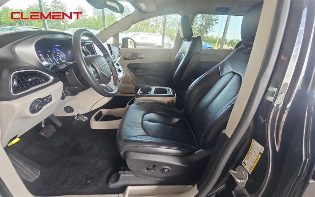 used 2022 Chrysler Pacifica car, priced at $21,500
