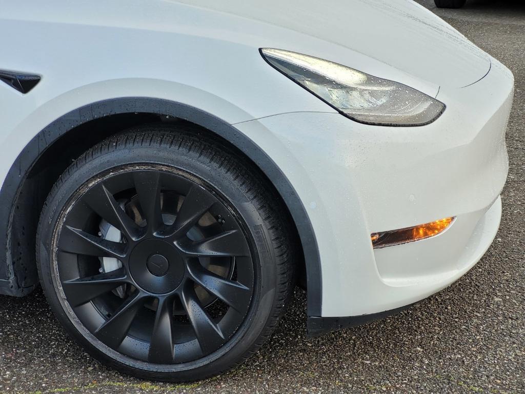 used 2022 Tesla Model Y car, priced at $27,275