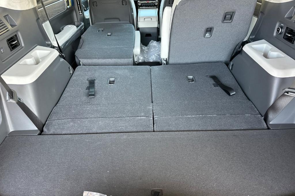 new 2025 Hyundai SANTA FE HEV car