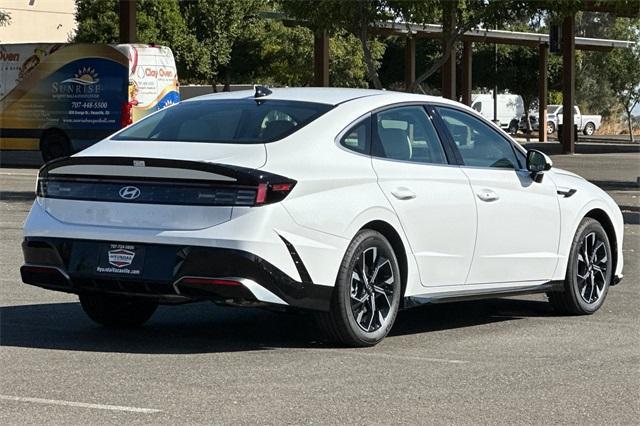 new 2024 Hyundai Sonata car, priced at $29,175