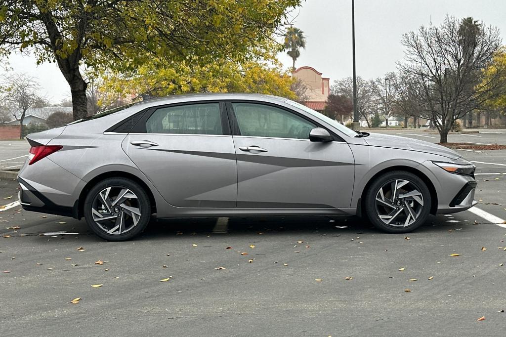 new 2025 Hyundai Elantra car, priced at $27,180