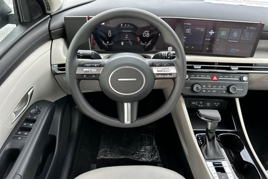new 2025 Hyundai Tucson car