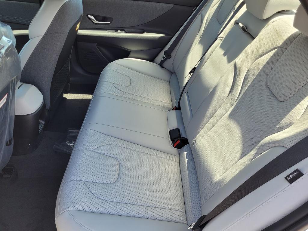 new 2025 Hyundai ELANTRA HEV car, priced at $27,686
