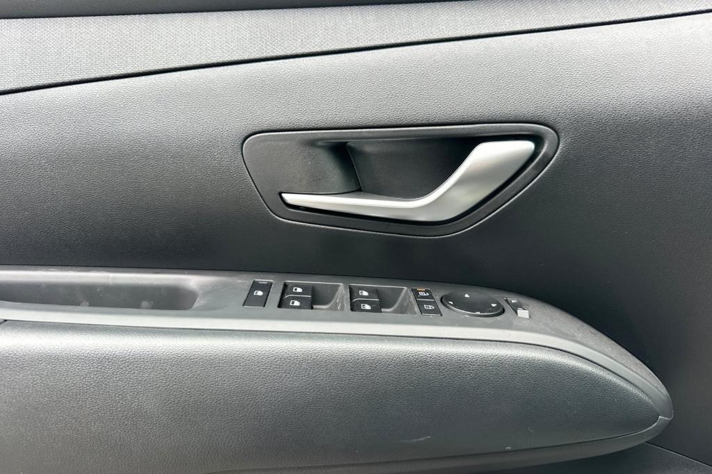 new 2025 Hyundai Tucson car