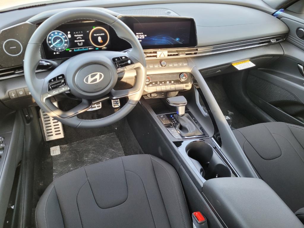 new 2025 Hyundai ELANTRA HEV car, priced at $26,066