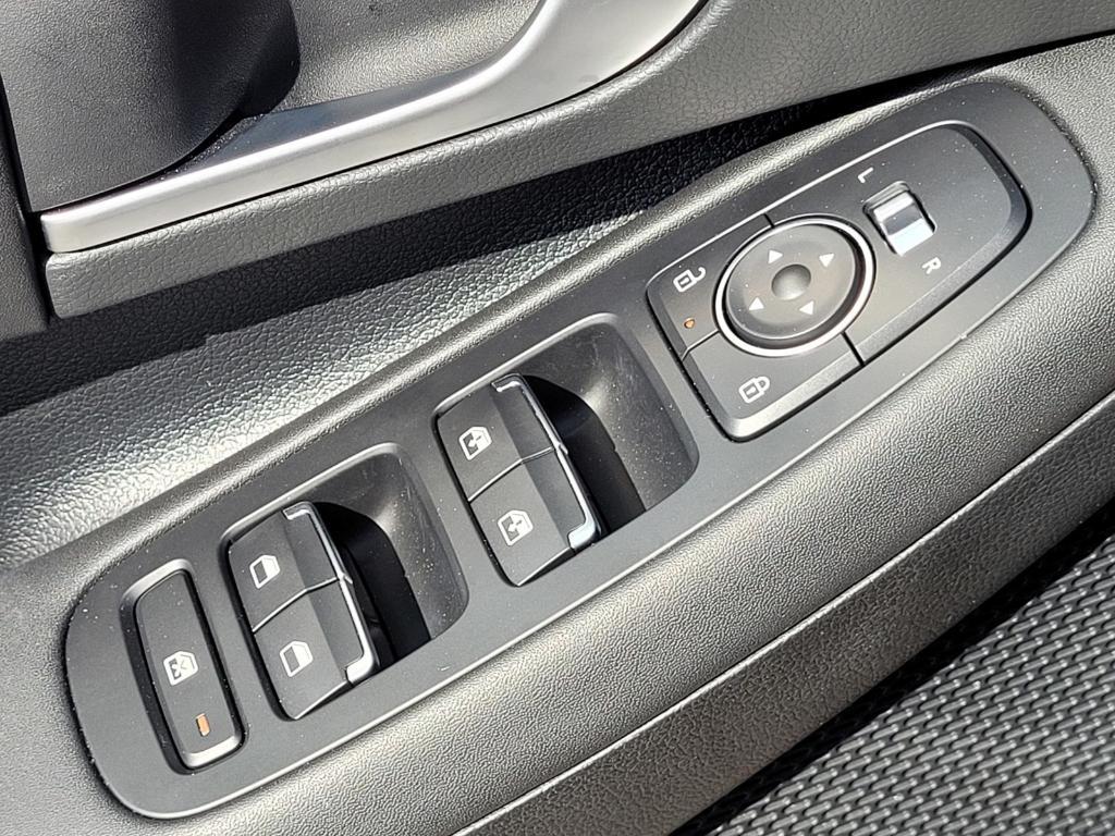 used 2025 Hyundai Sonata car, priced at $22,782