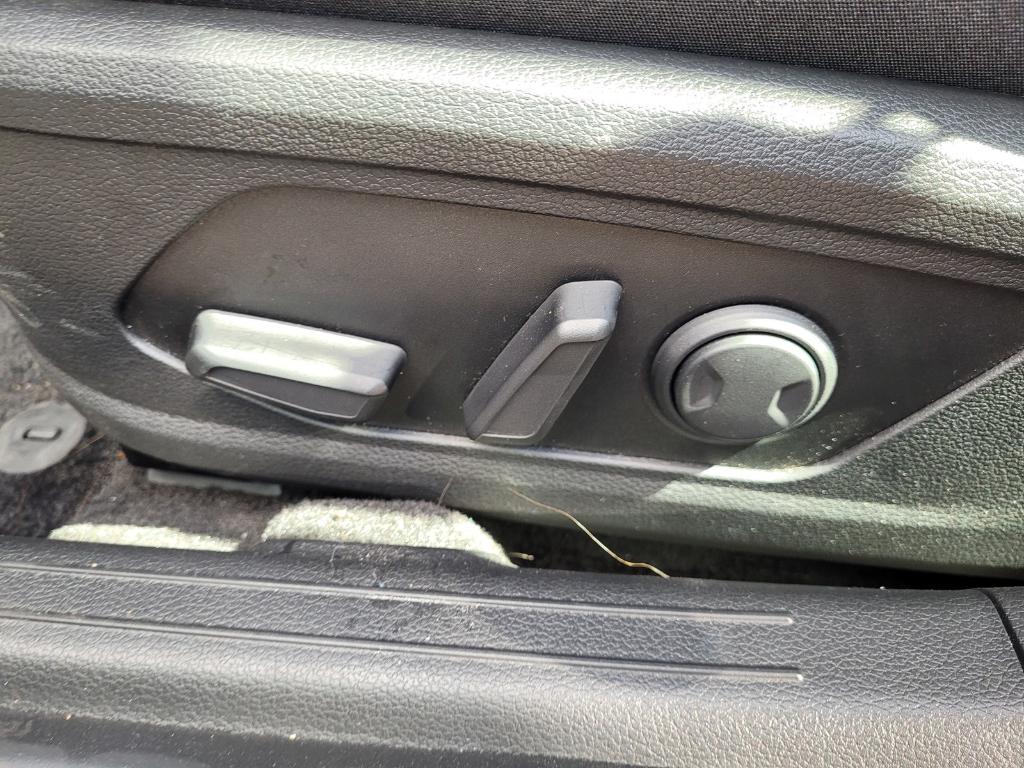 used 2025 Hyundai Sonata car, priced at $22,782