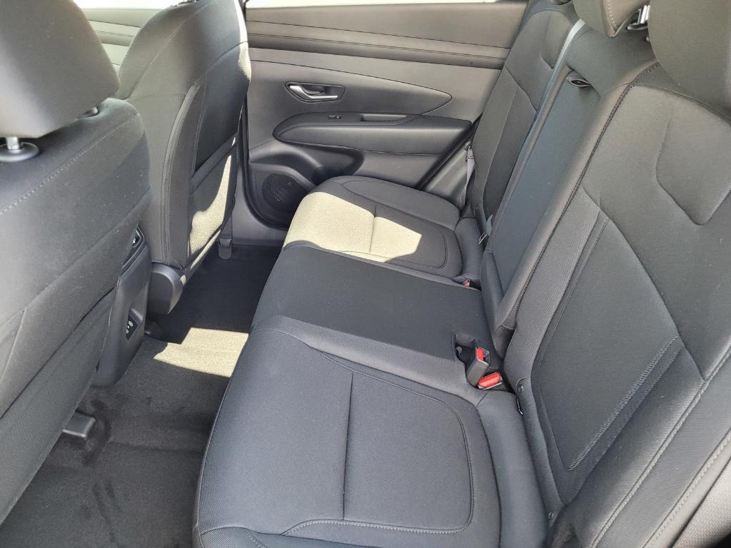 new 2025 Hyundai TUCSON Hybrid car, priced at $34,731