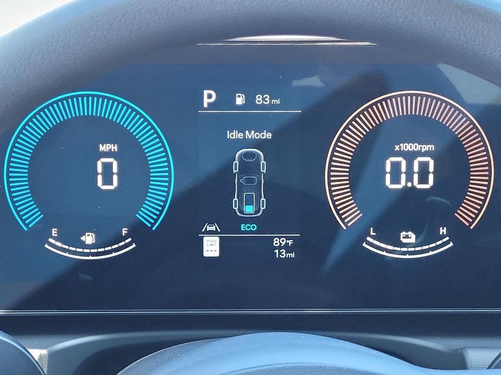 new 2025 Hyundai TUCSON Hybrid car, priced at $34,731