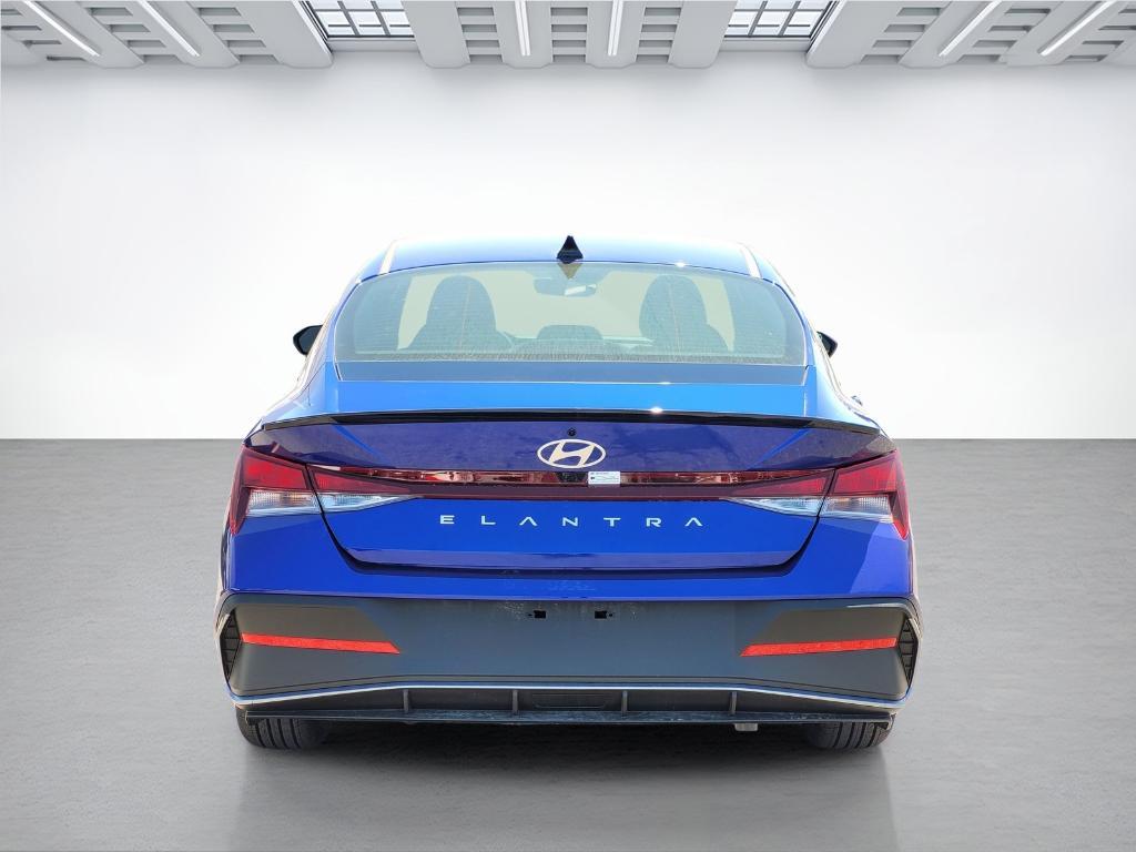 new 2025 Hyundai Elantra car, priced at $22,568