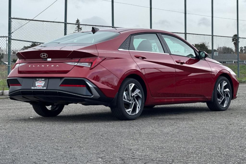 new 2025 Hyundai Elantra car, priced at $26,735