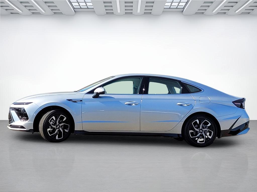 used 2024 Hyundai Sonata car, priced at $23,648