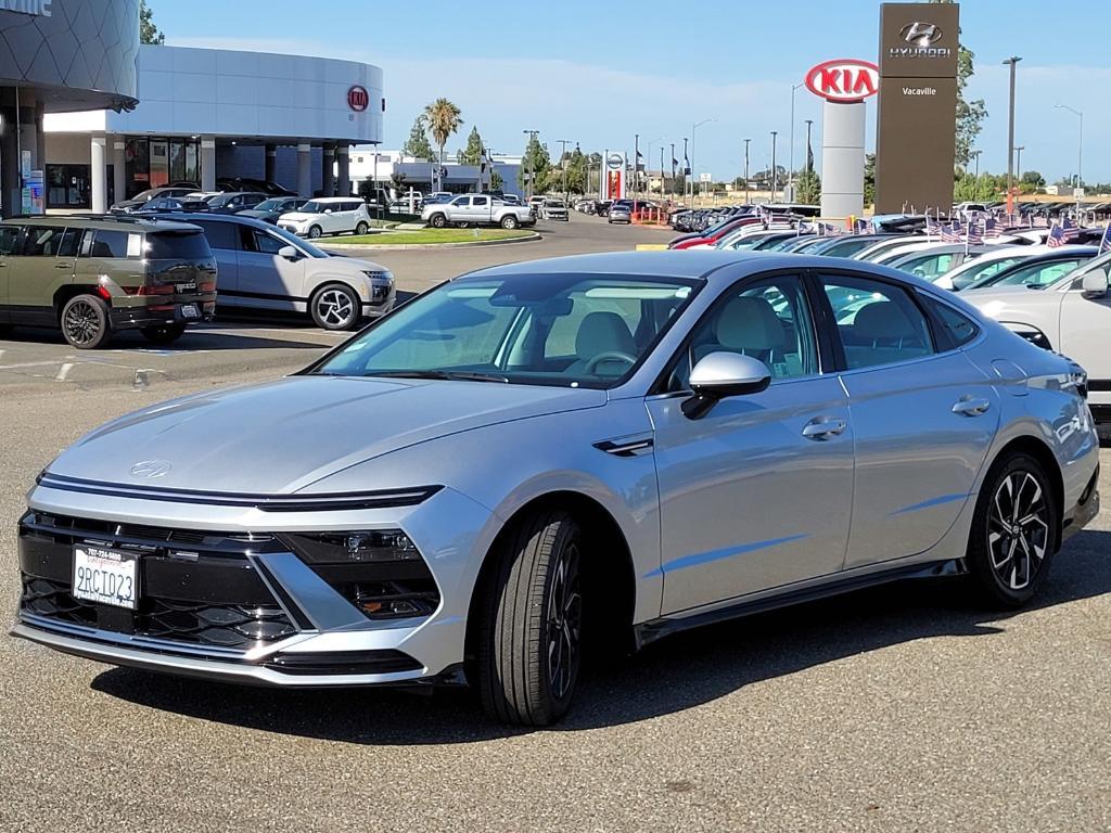 used 2024 Hyundai Sonata car, priced at $23,648